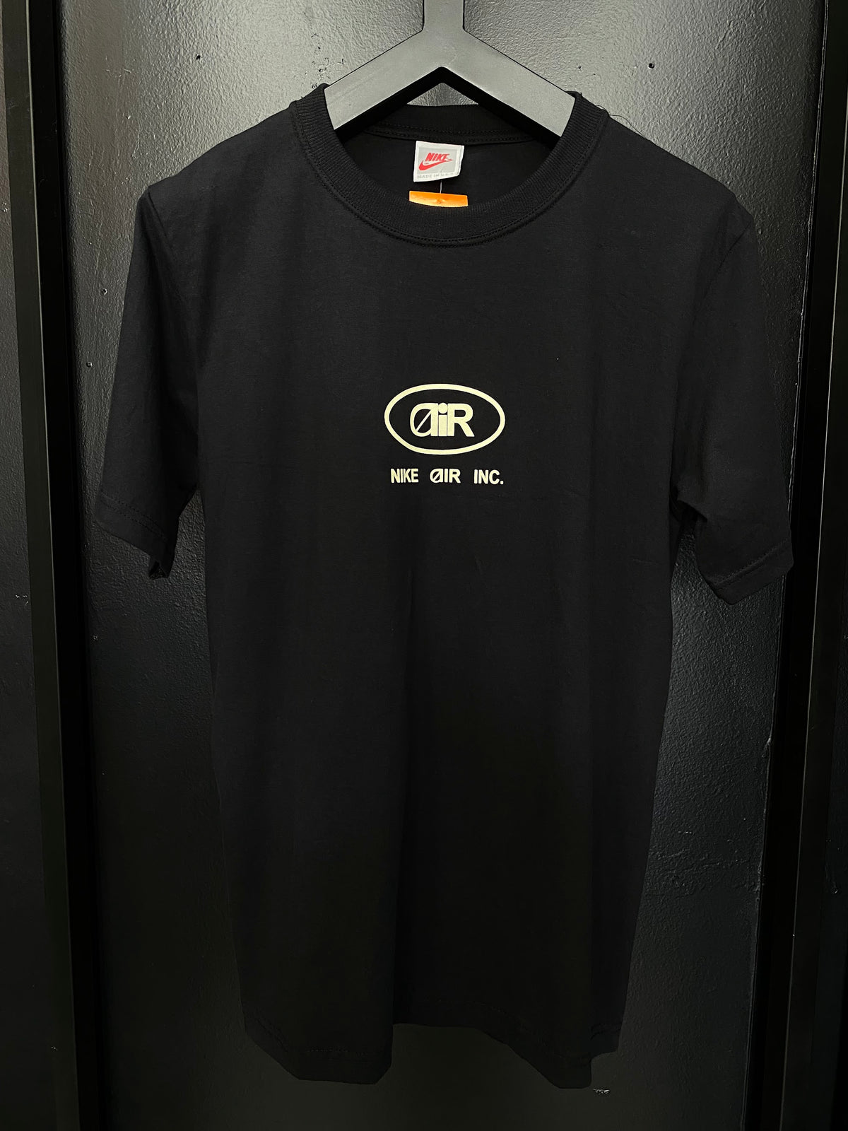 Camiseta Nke Logo Oval Preta