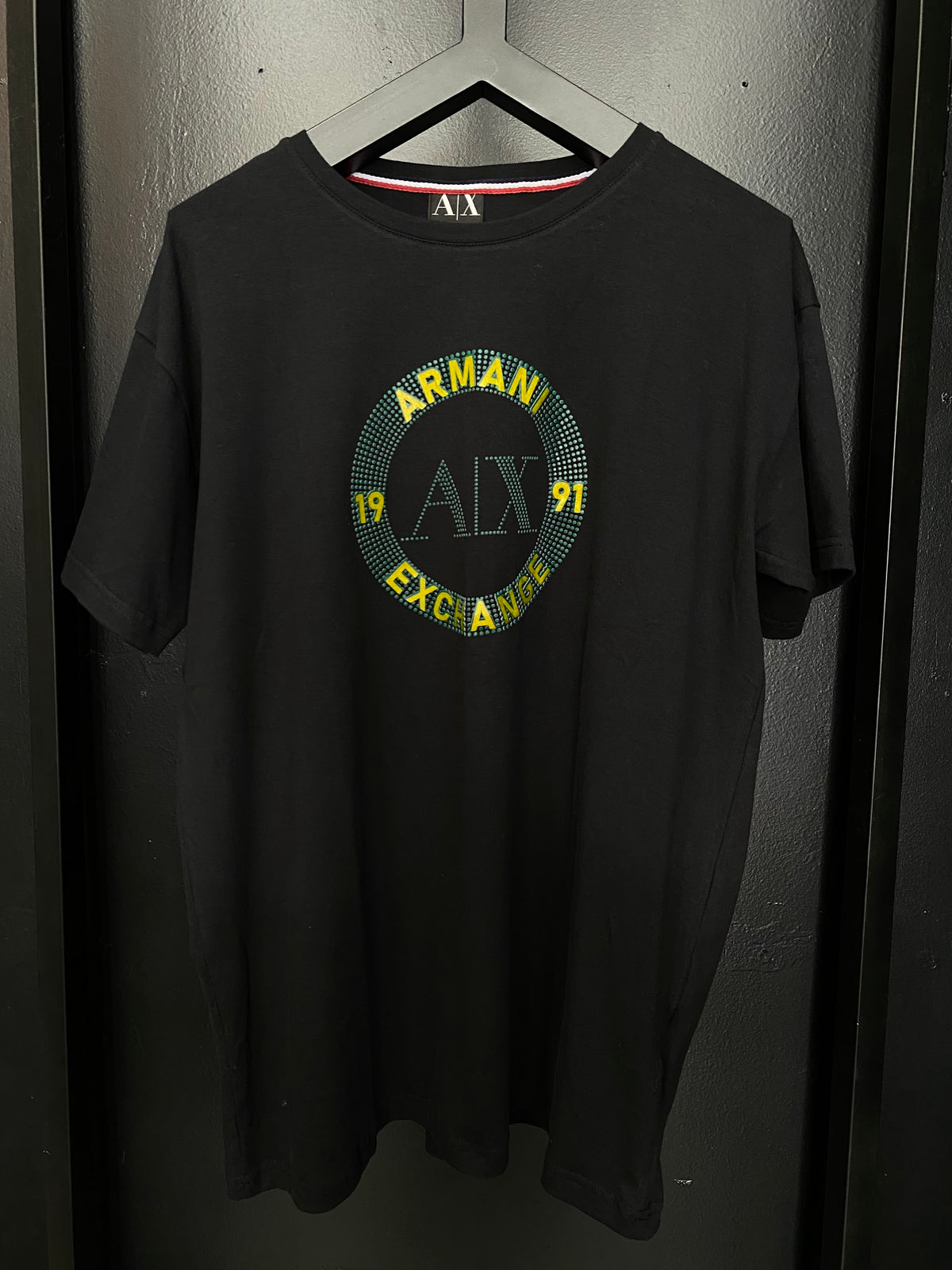 Camisa Peruana Armni Logo Circular Preta