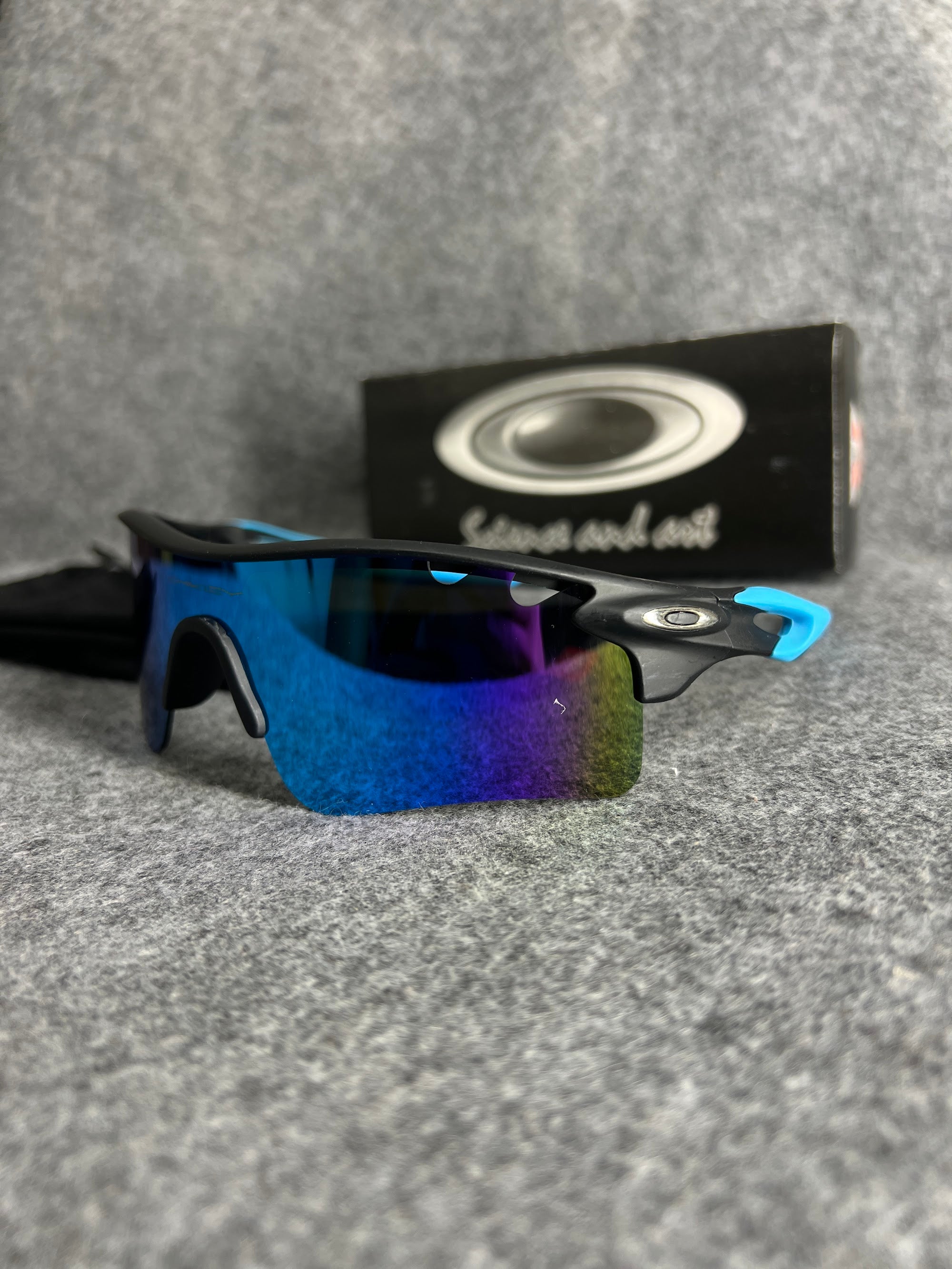 Óculos Oakley Radar Lock Preto Lente Azul