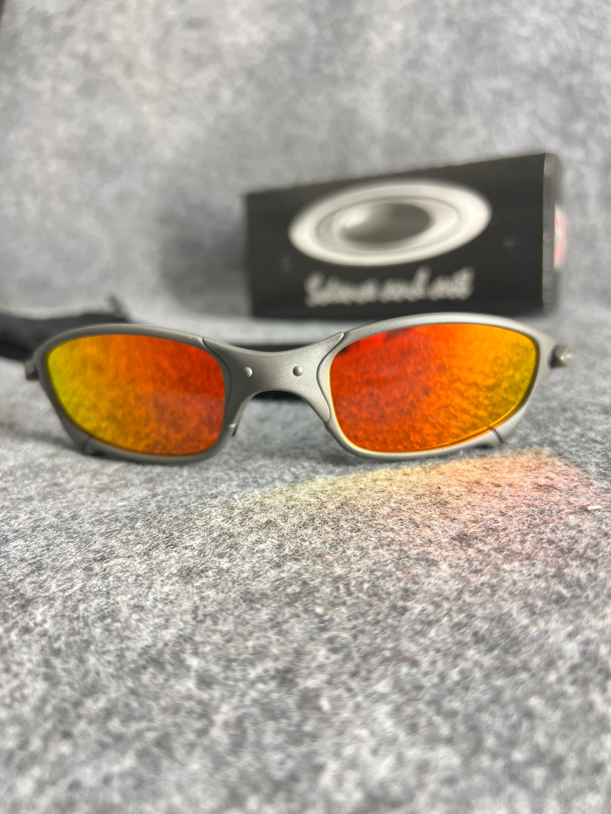 Óculos Oakley Juliet X-Metal Lente Ruby