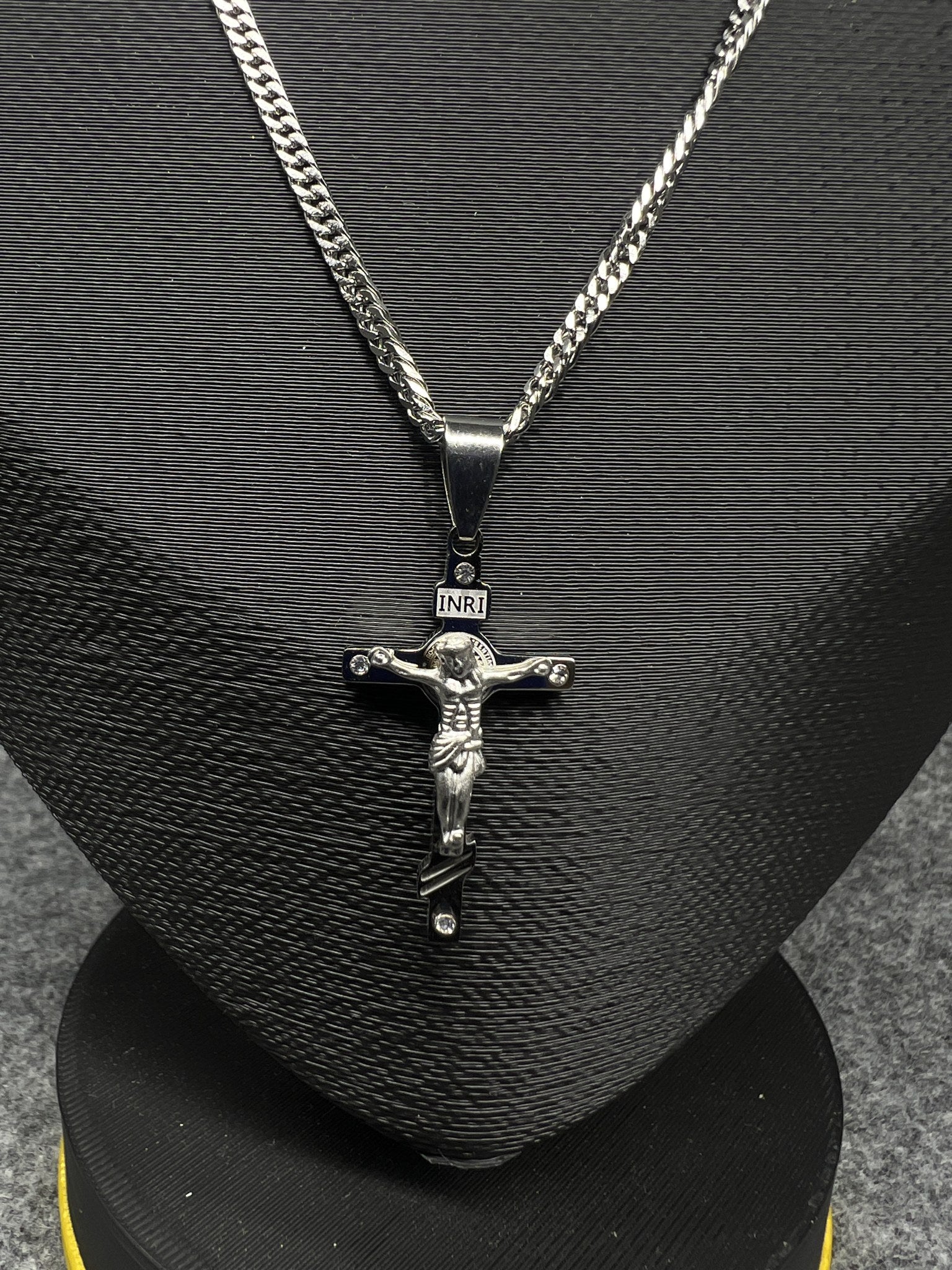 Corrente Grumet Prata com Crucifixo - detalhe 1
