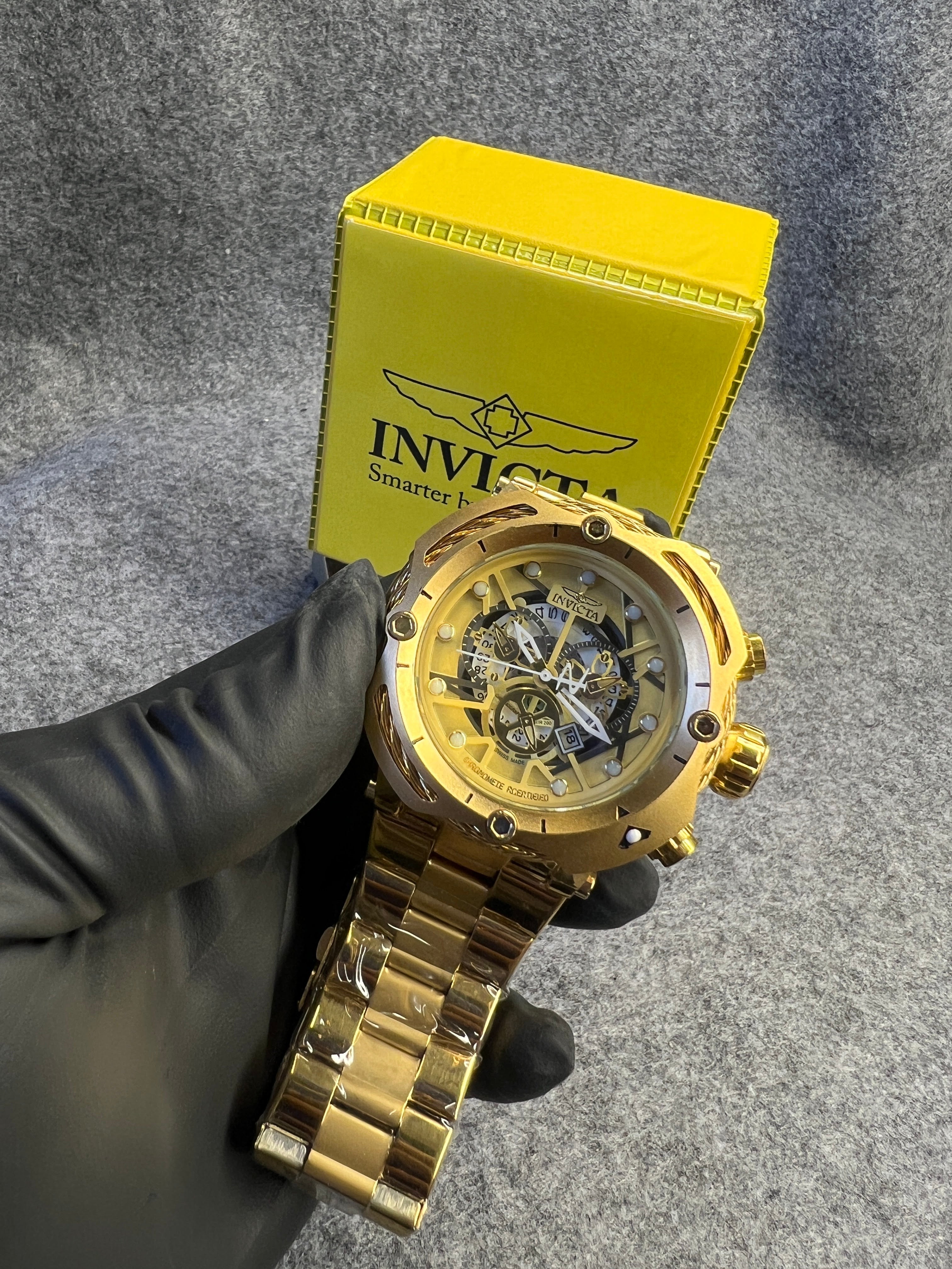 Relógio Invicta Skeleton Dourado