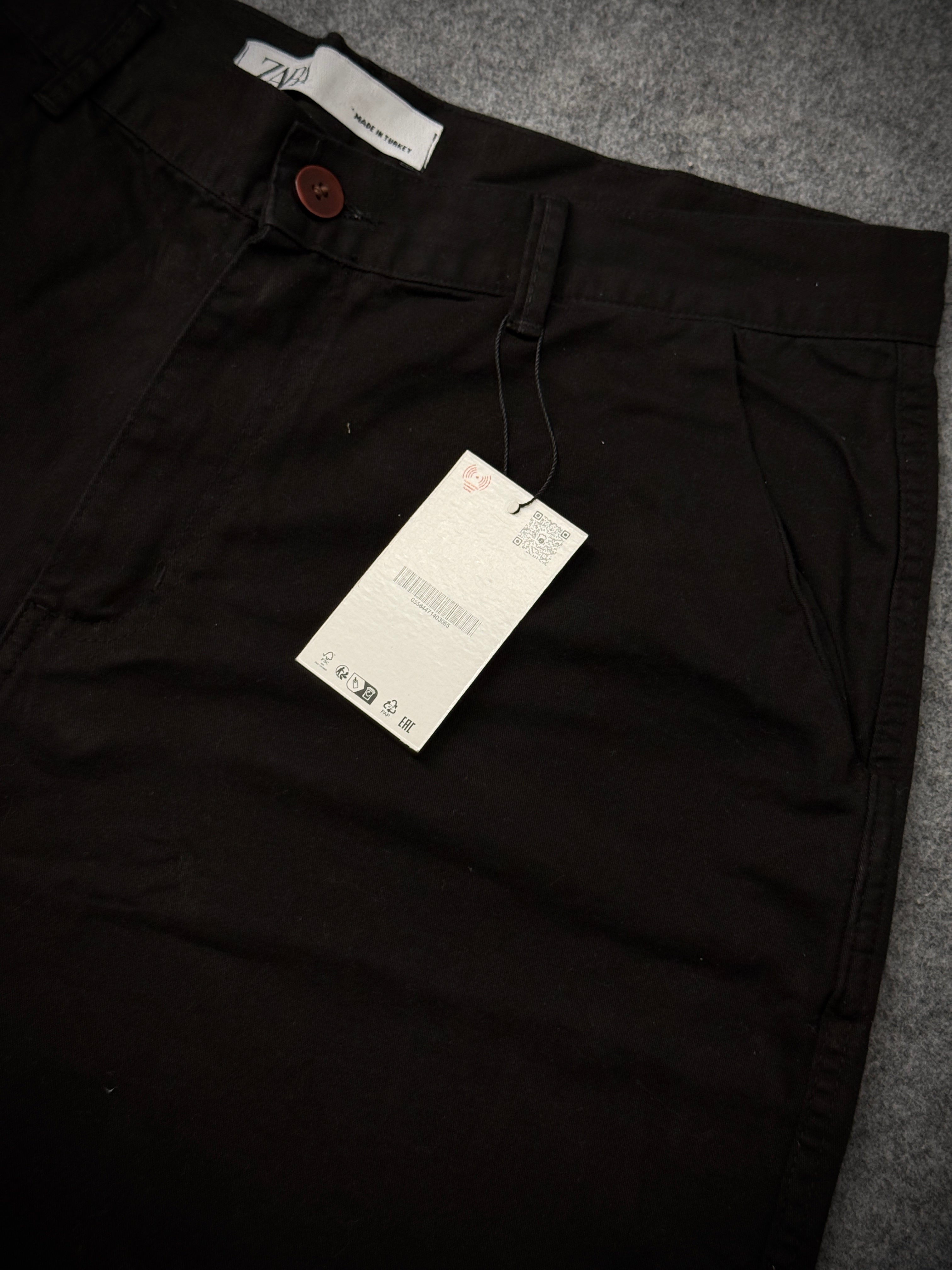 Bermuda Zra (Black)