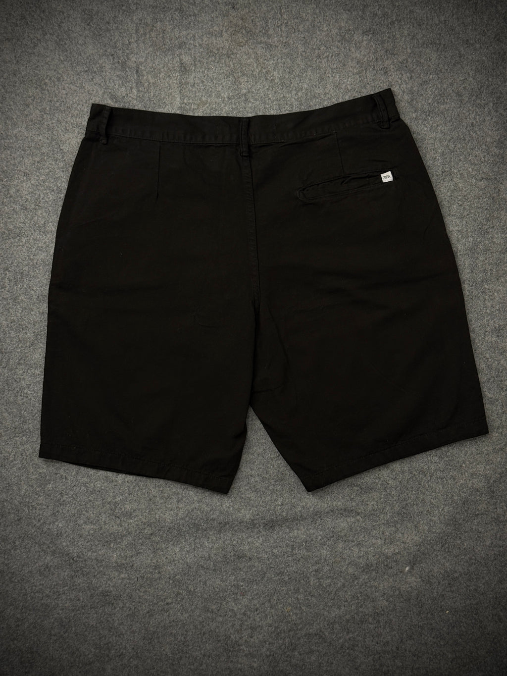 Bermuda Zra (Black)